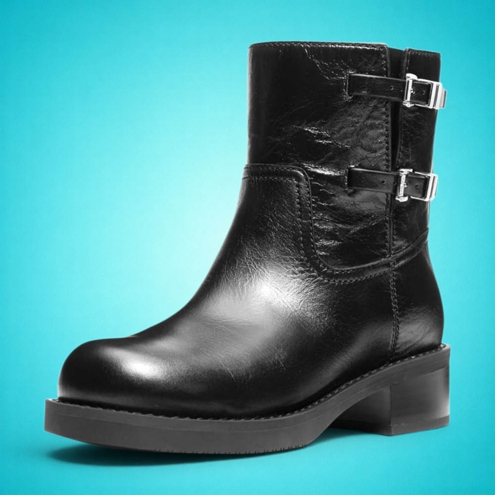 New Women's Michael Kors Black Leather Darrington Flat Boots, size 6.5.